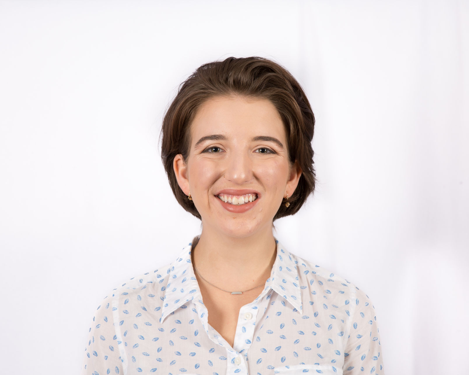 Gabrielle Drolet headshot